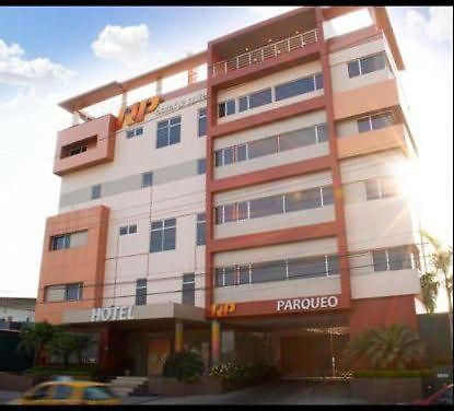 Np Hotel Y Suites Guayaquil Dış mekan fotoğraf